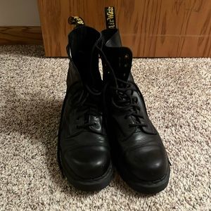Doctor Martens Black Combat Boots Men’s Size 9